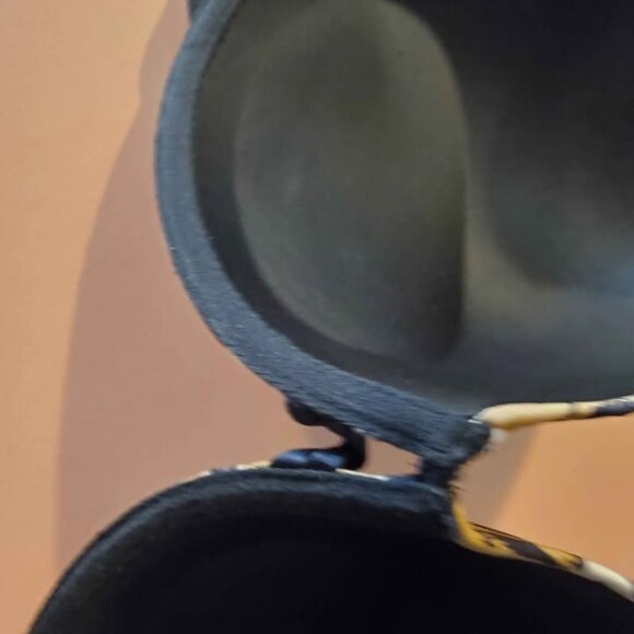 Tiger Cacique Bra 48DDD - Picture 7 of 9